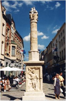 Reconstitution d'une colonne de Jupiter à Arlon
